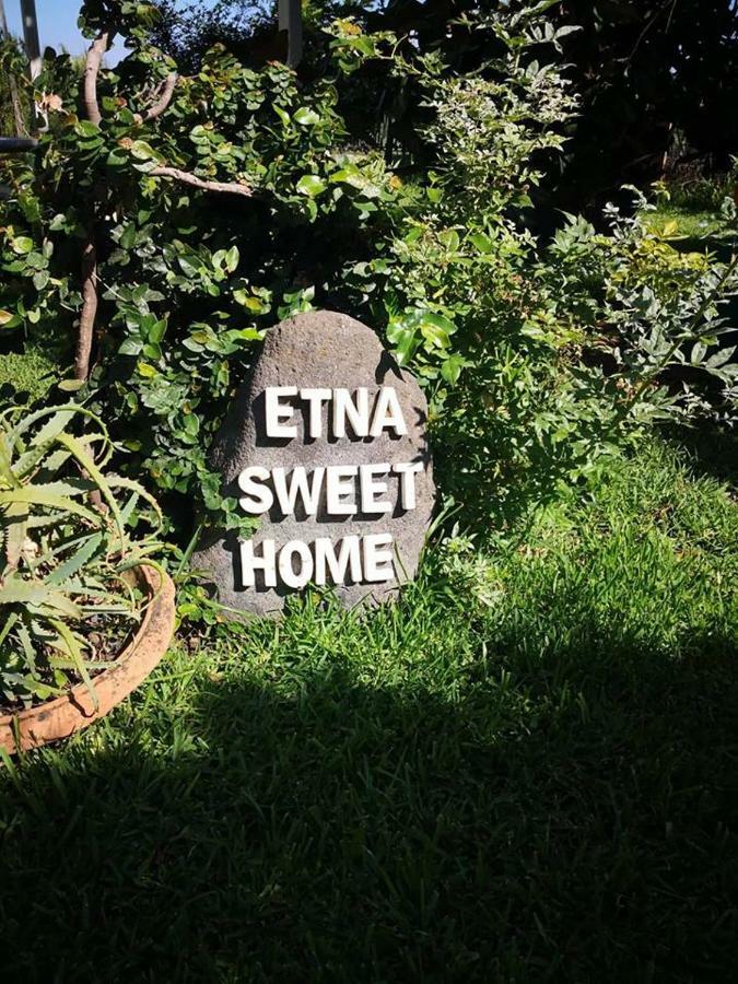 Etna Sweet Home Santa Venerina Esterno foto